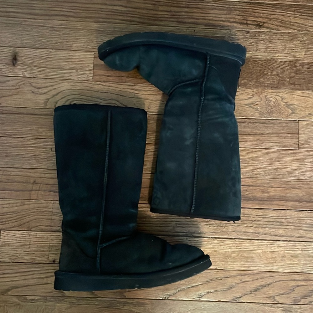 Ugg classic tall black shearling boots size 7 women